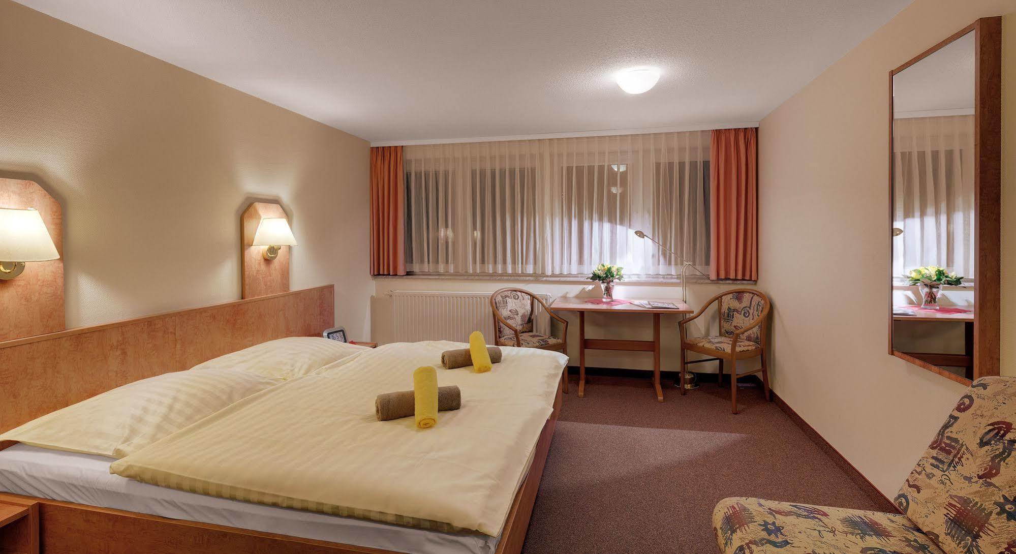 Hotel Thueringenschanze Оберхоф Экстерьер фото